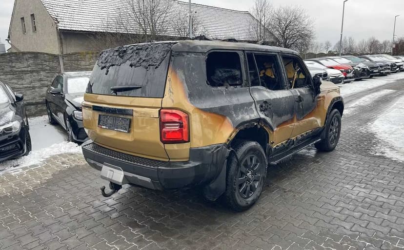 dezmembrez  Toyota Land Cruiser 250  2.8 D-4D 4WD Executive Autom