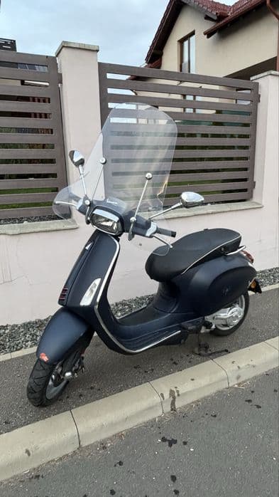 Vespa sprint piaggio scuter