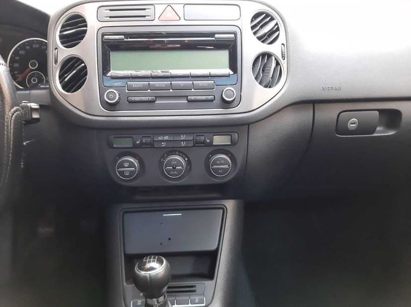 VW Tiguan 2.0 TDI 4x4 permanent • Fără accidente • Carte service