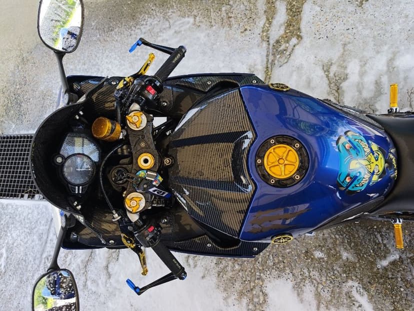 Yamaha r1 2010 Big Bang