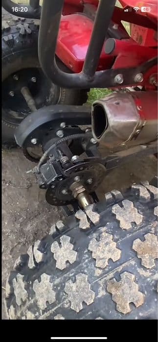 Atv 125cc jrh nu prea a fost folosit atat de mult