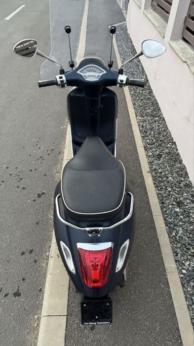 Vespa sprint piaggio scuter