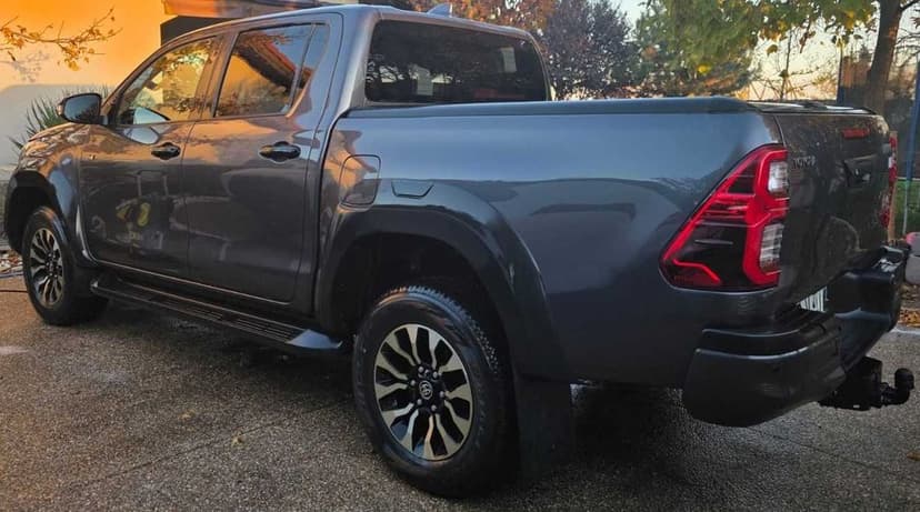Toyota Hilux  2.8 D-4D  Double Cab GR Sport 4x4 (EURO 6) 2024