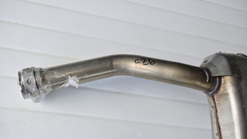 Yamaha FZ6 2004 2009 Toba de evacuare originala