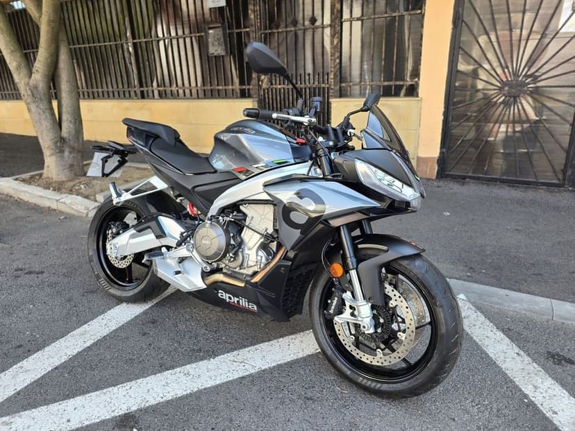 Aprilia Tuono 660 2025 limitată A2
