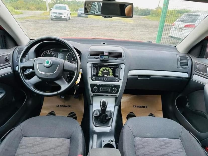 Vand Skoda Ocatvia - 2012