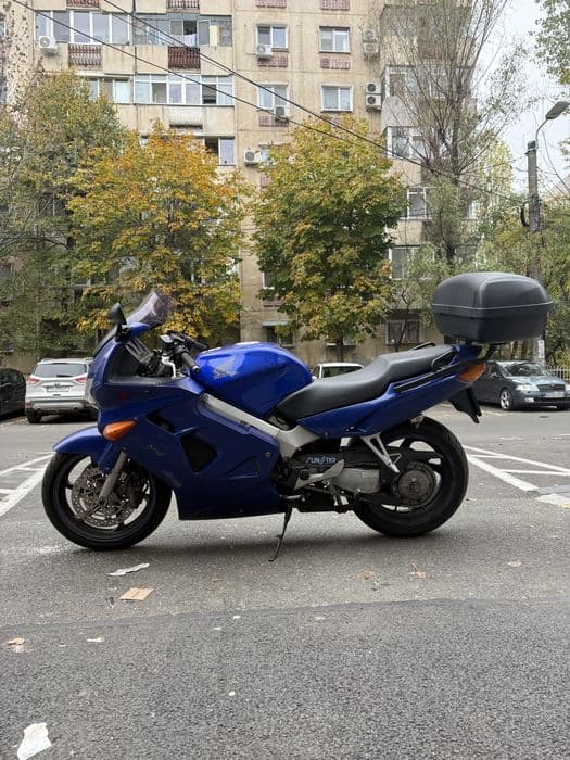 Honda VFR800 Fi 2001
