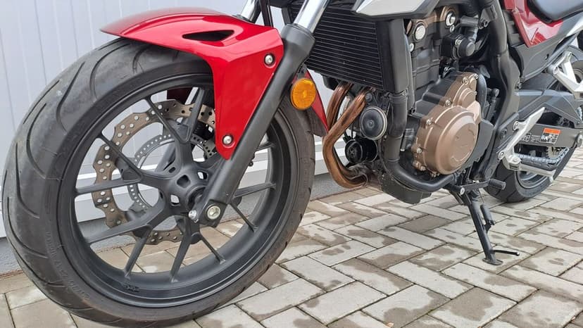 MotoFly Ploiesti vinde Honda CB500FA an 2018 categ A2