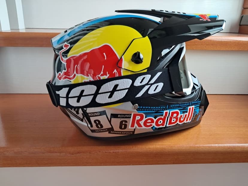 Cască Red Bull Motocross