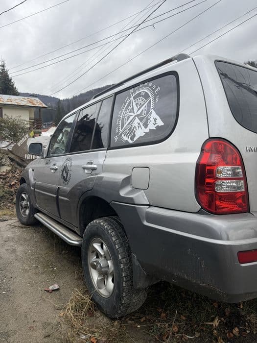 Vand Hyundai  Terracan  acte la zi , fiscal pe loc .
