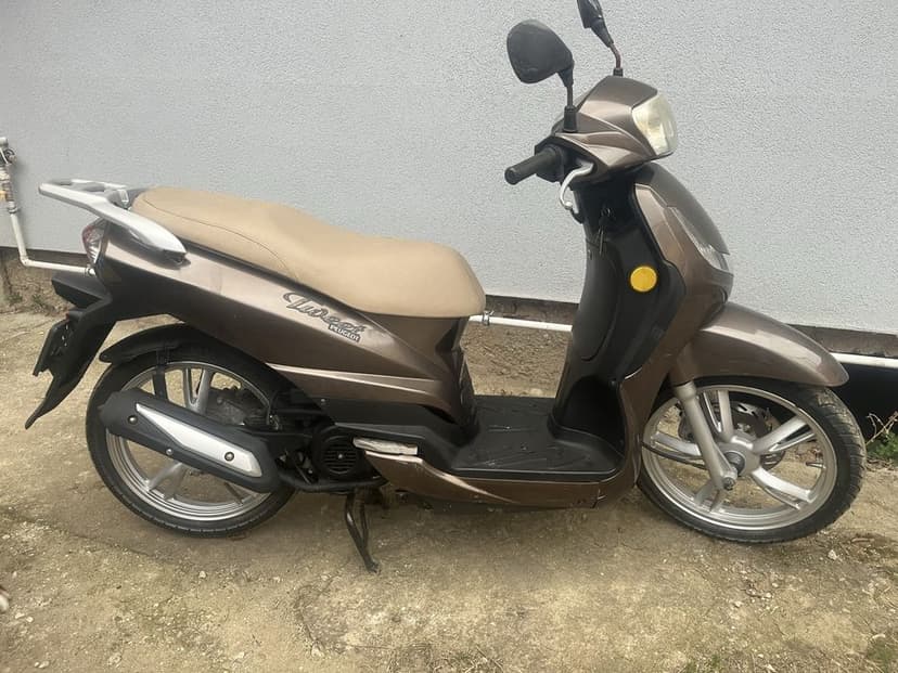Scooter Peugeot Tweet neînmatriculat