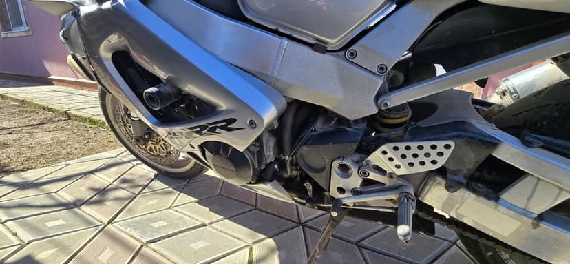 HONDA CBR 929RR 2001