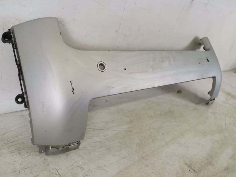 Ornament Bara Fata Land Rover Defender 2 2019 2020 Original In Stare B