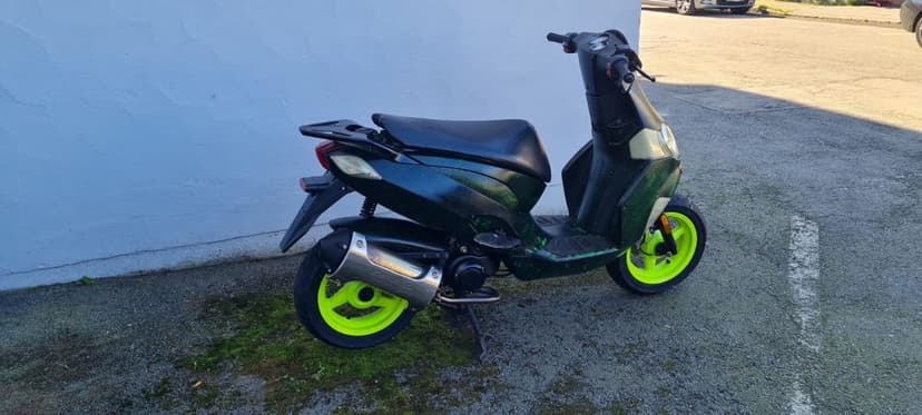 Scuter Generic ideo 50