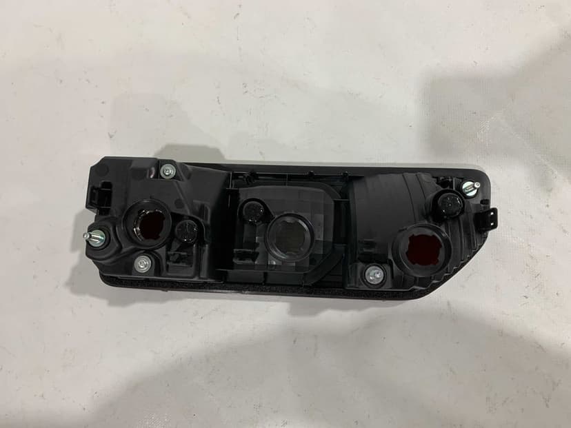 Lampa Stop suzuki JIMNY 2018-2023 COD OE 35670-77R10