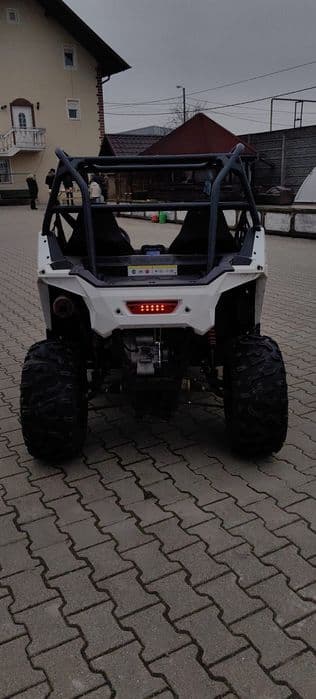 Polaris rzr 200 efi intretinut