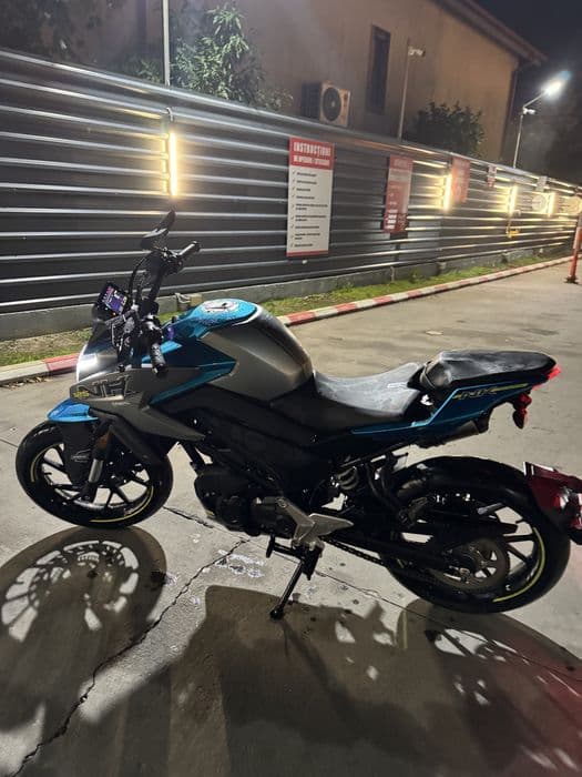 CF Moto 125NK 2025 impecabil