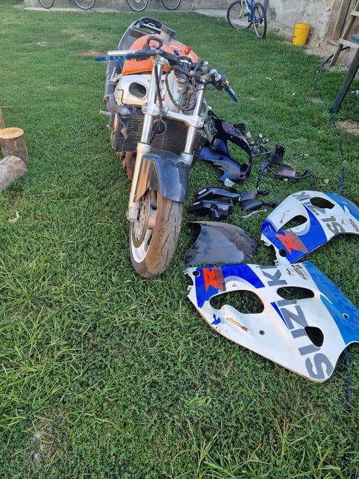 Vand Piese Suzuki GSX-R 600 Srad  1999