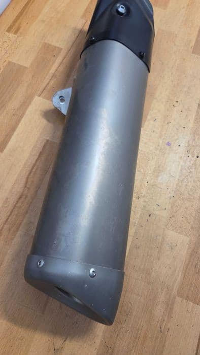 Scarite toba originala Yamaha R6 2012 pilot complete