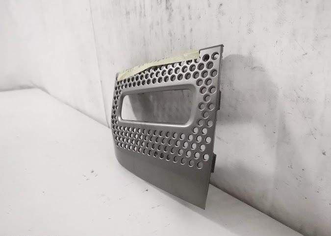 Grila Proiector Dreapta originala Land Rover  Defender  2 [2019 - 2020