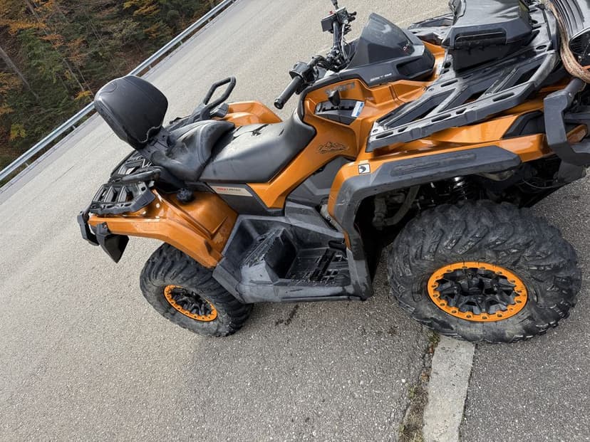 Can-am outlander 1000r 8500Euro