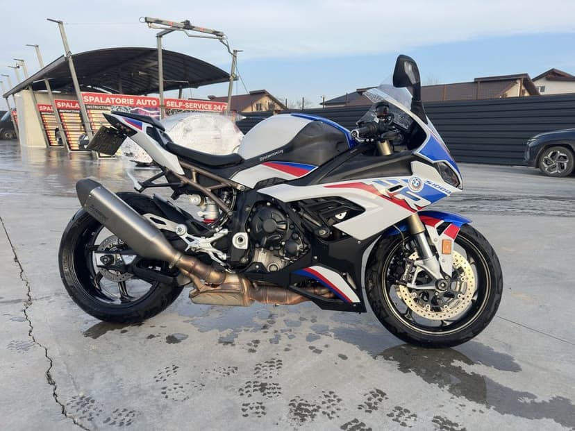 BMW S1000RR M Package