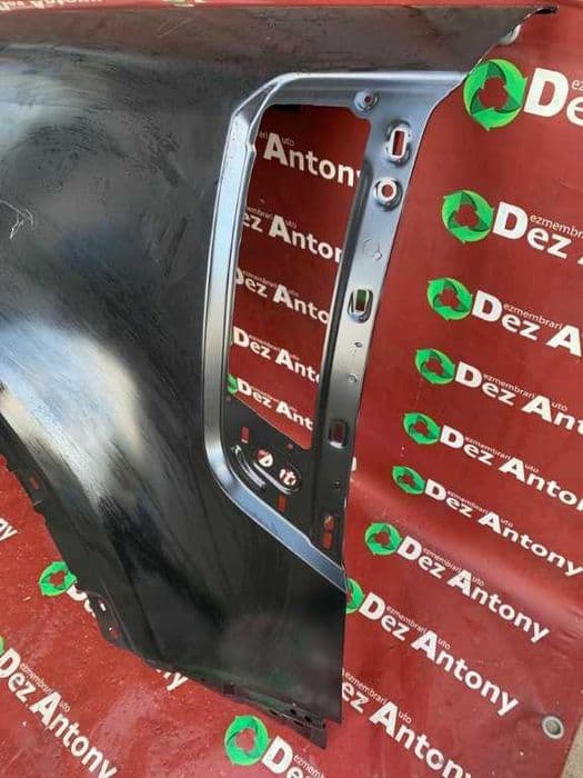 Aripa fata stanga NOUA ORIGINALA Land Rover Defender 2