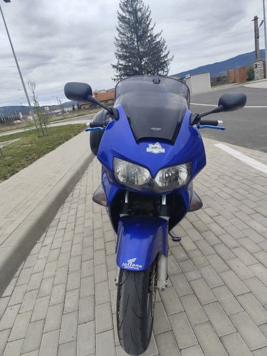 De vanzare Honda vfr 800