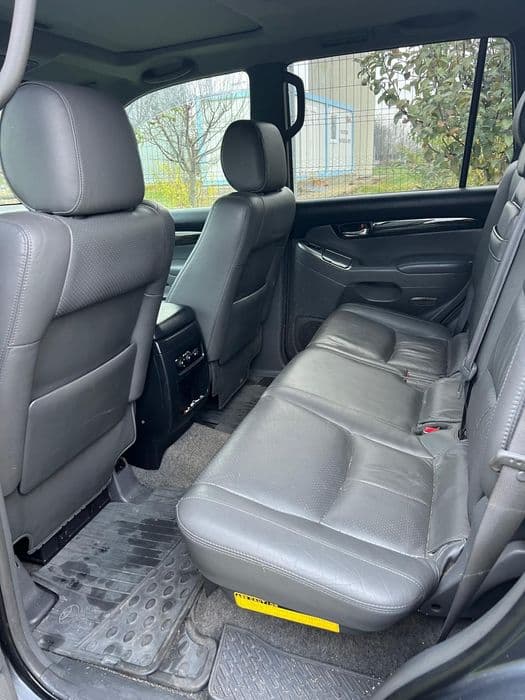 Toyota Land Cruiser J120 2008, 7 locuri