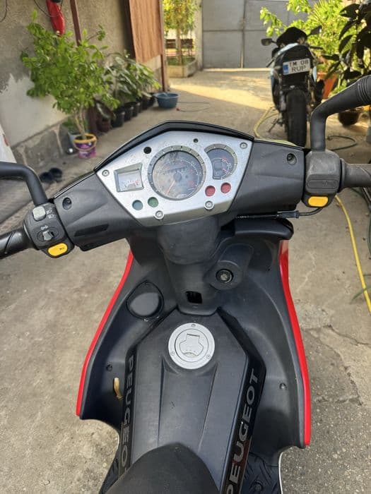 Scuter Peugeot JetForce C-Tech 2008