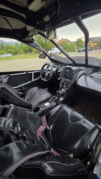 Vând can-am maverick X3 2020