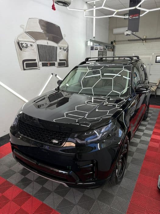 Land Rover DISCOVERY 5, 306CP, 2993cmc (24710 EUR + TVA deductibil)