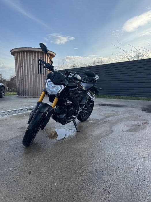 Motocicletă Yamaha mt125