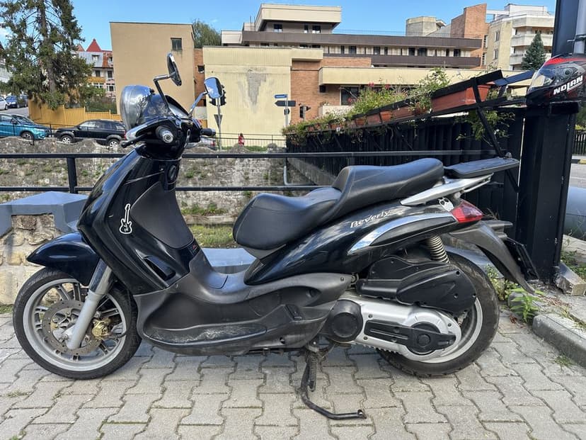 Piaggio Beverly 500