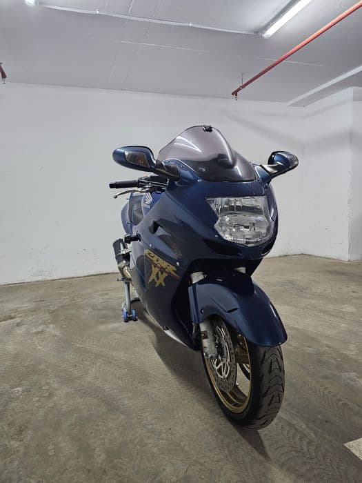 Vand Honda CBR 1100 XX 2002