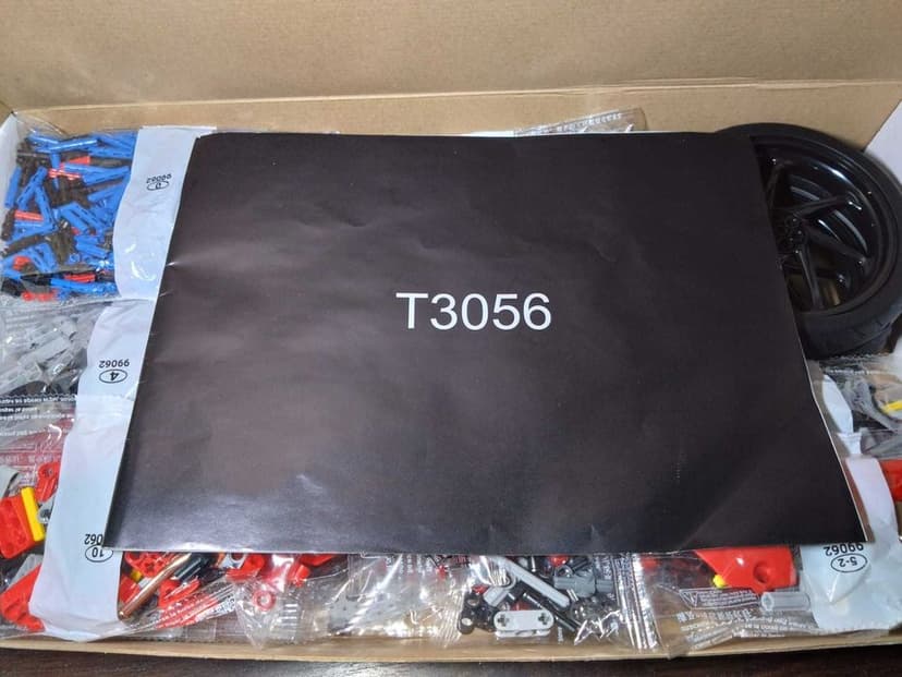 NOU TIP Le Go Motocicleta Ducati Panigale V4 S 42202