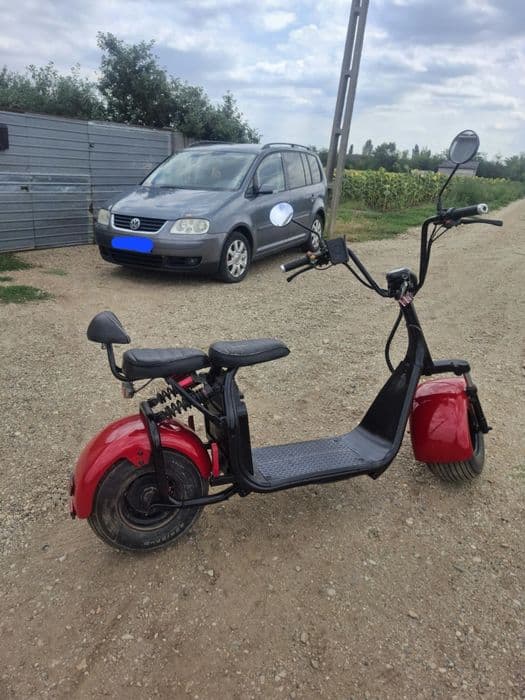 Vând acute electric city coco