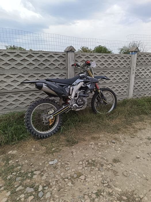 Vând Suzuki rmz 450 2016