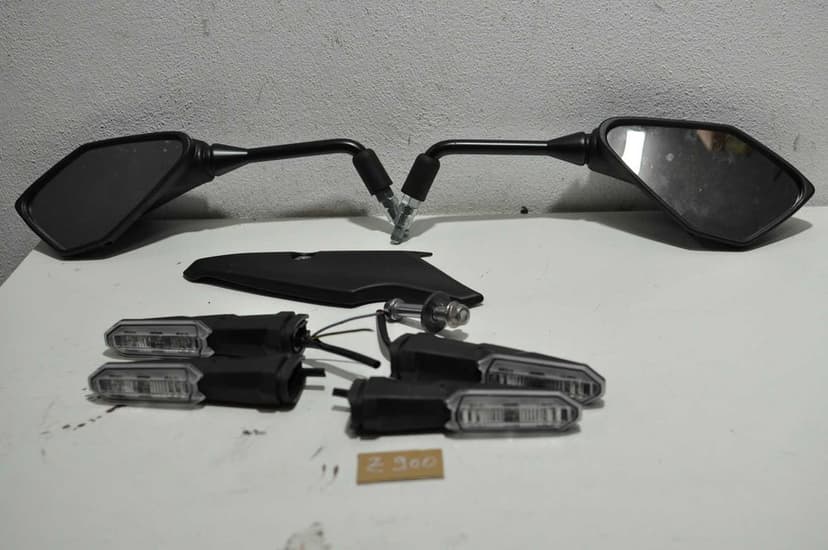 Kawasaki Z900 carene oglinzi