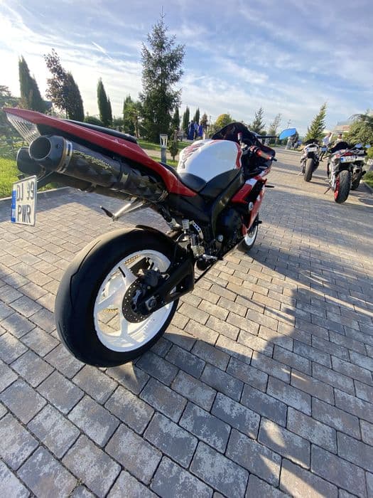 Vand Yamaha R1 2007 RN19