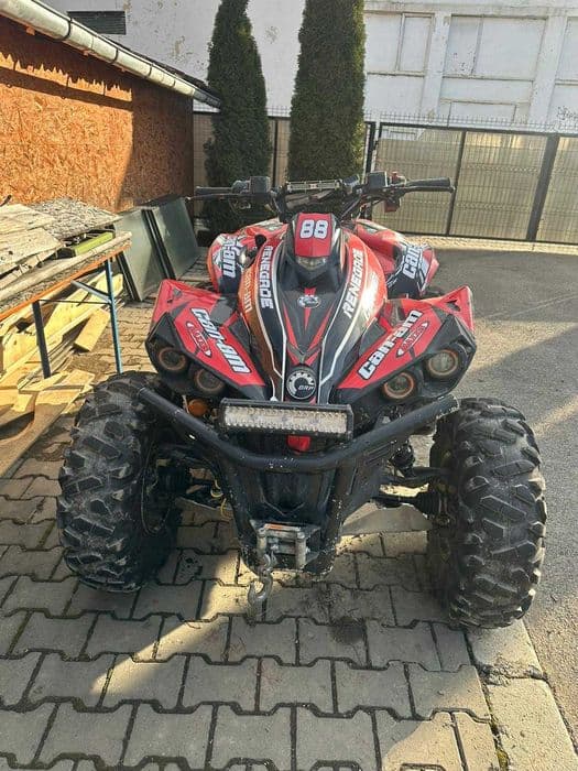 Vând Can Am Renegade 1000