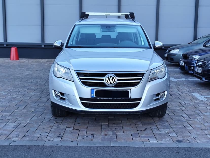 Vw tiguan 2 0 tdi manual 4x4 impecabila . Proprietar