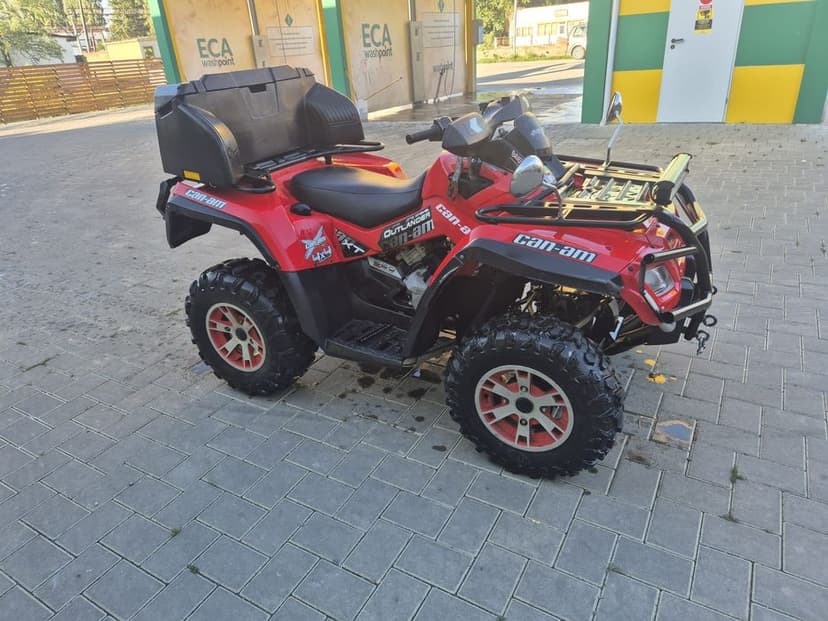 ATV CAN AM  bombardier  650 cc
