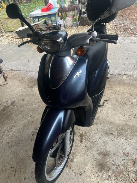 Scuter yamaha 49 cm inmatriculat romania