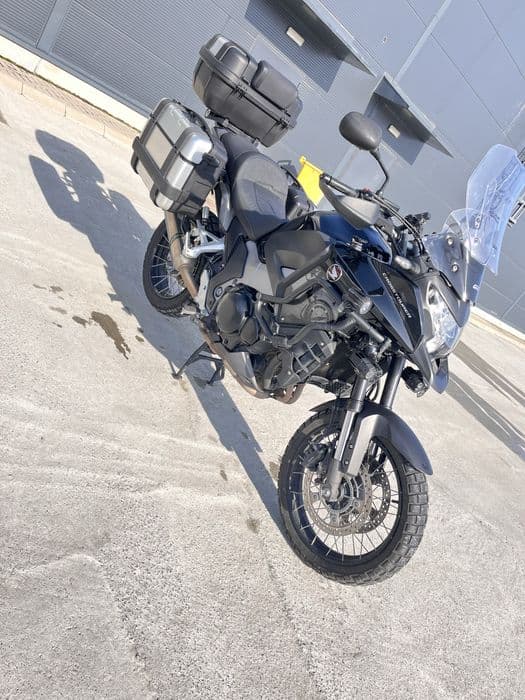 Honda VFR CrossTourer 1200x