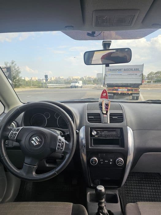 Suzuki SX4 2.0 2010 Model 4x4 decuplabil/Keyless go/entry