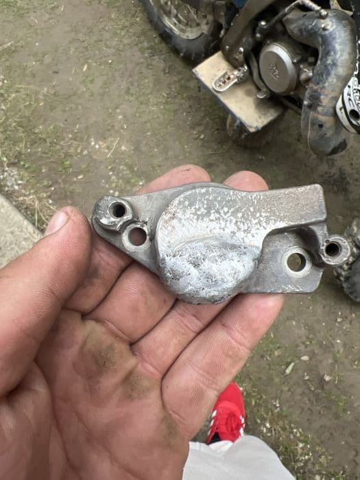 De vănzare atv 300 si un cross