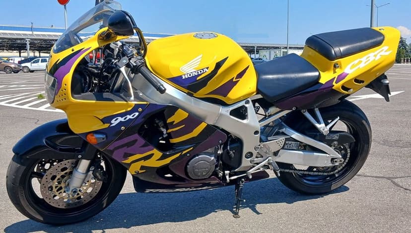 Honda CBR900RR Fireblade SC33