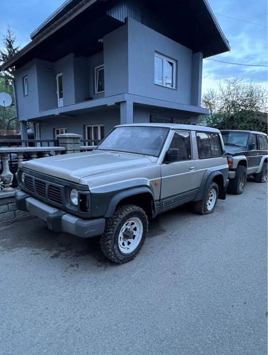 Nissan Patrol y61 / y60 pentru piese