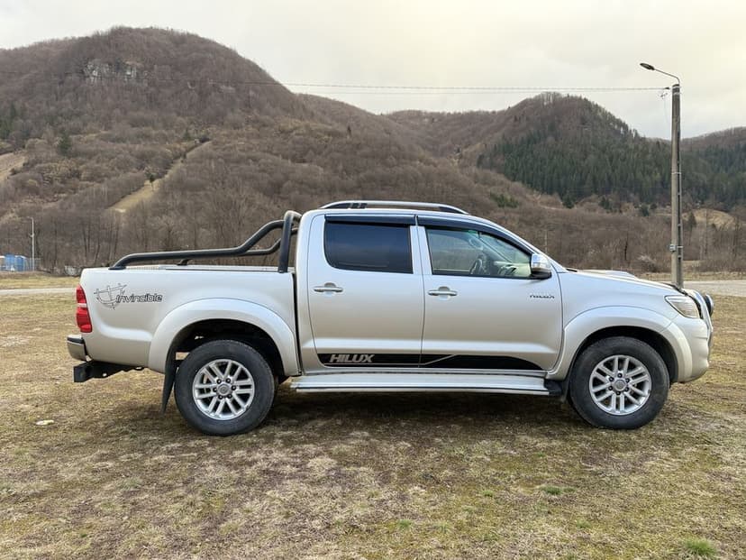 Toyota hilux 3.0/171 cp ! Euro 5
